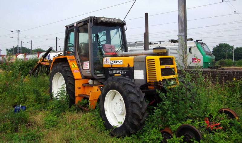 Tracteur Renault TX (2019-06-26 C2MI d'Arrass) Lorry n°7 (1).jpg