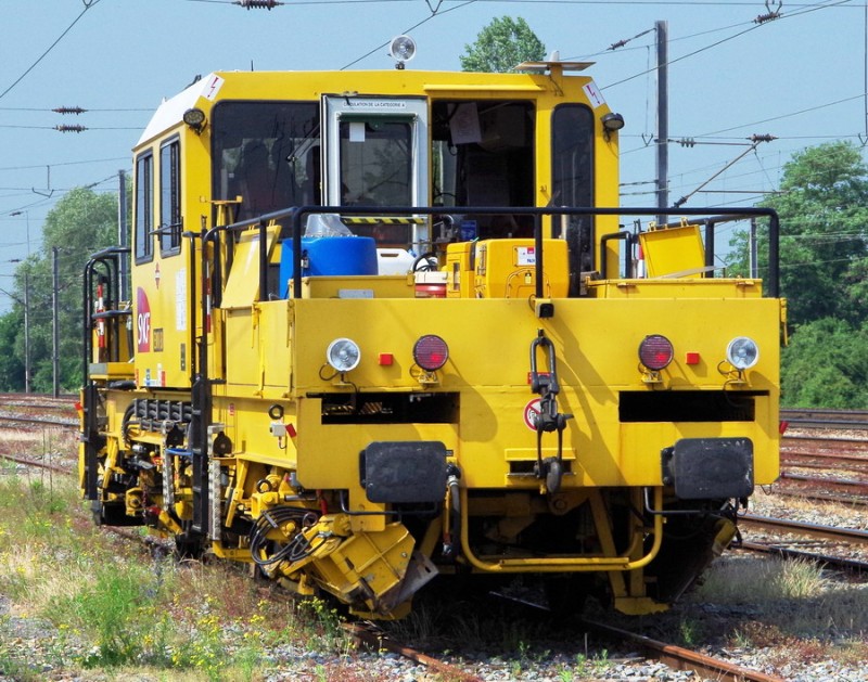 99 87 9 228 02-9 (2019-06-26 C2MI d'Arras) EMV93 n°233 (25).jpg