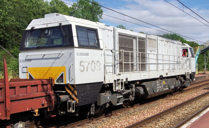 G 2000 BB 5001640 (2019-07-30 gare de Poix de Picardie) Train XD (5).jpg