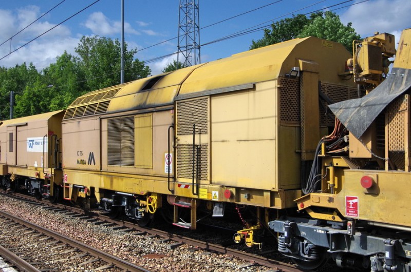 99 87 9 314 507-4 (2019-07-30 Poix de Picardie) Train XD GCF Roma C75 (7).jpg