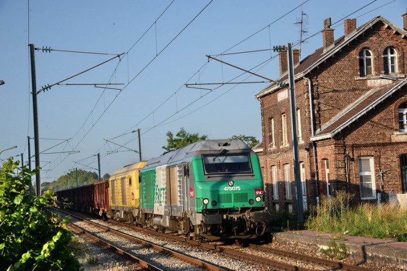 75075 (2019-08-07 Saleux) + 75057.jpg