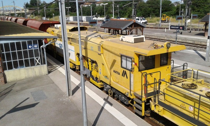 99 87 9 122 532-4 B45D (2019-07-23 gare d'Abancourt) GCF Roma (3).jpg