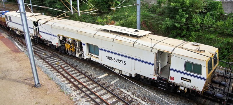 99 87 9 122 527-4 (2019-08-06 gare d'Amiens saint Roch) Delcourt Rail (8).jpg