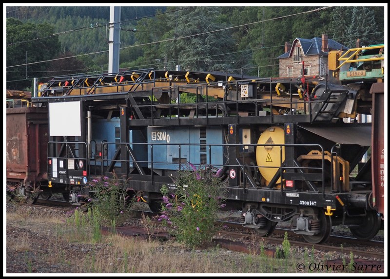 Train de  Dégarnissage à Saint-Sulpice Laurière (8).jpg