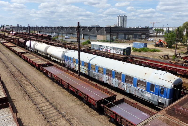 80 87 977 5 562-2 Uas R39 6 F-SNCFR (2019-07-21 SPDC) (2).jpg (254.3 Kio) Vu 759 fois 80 87 977 5 562-2 Uas R39 6 F-SNCFR (2019-07-21 SPDC) (2).jpg