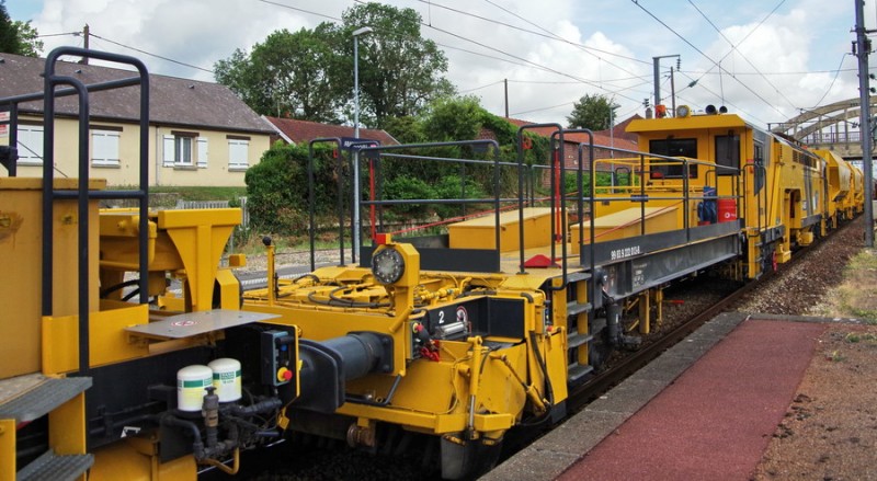 (112) 2019-08-12 gare d'Abancourt.jpg
