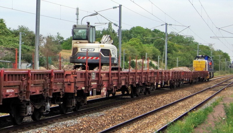 (7) 2019-08-27 gare de Saleux) 211-3 (7).jpg (177.04 Kio) Vu 933 fois (7) 2019-08-27 gare de Saleux) 211-3 (7).jpg