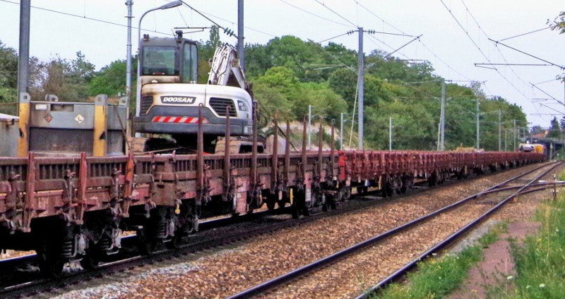 (31) 2019-08-27 gare de Saleux) 445-2 (31).jpg (169.25 Kio) Vu 1292 fois (31) 2019-08-27 gare de Saleux) 445-2 (31).jpg