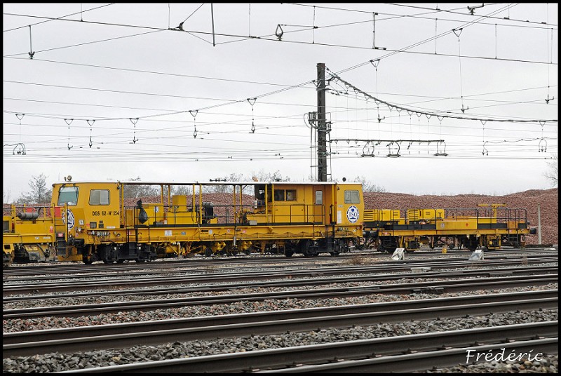 DGS 62 N°254 Coutras01 210112-border.jpg