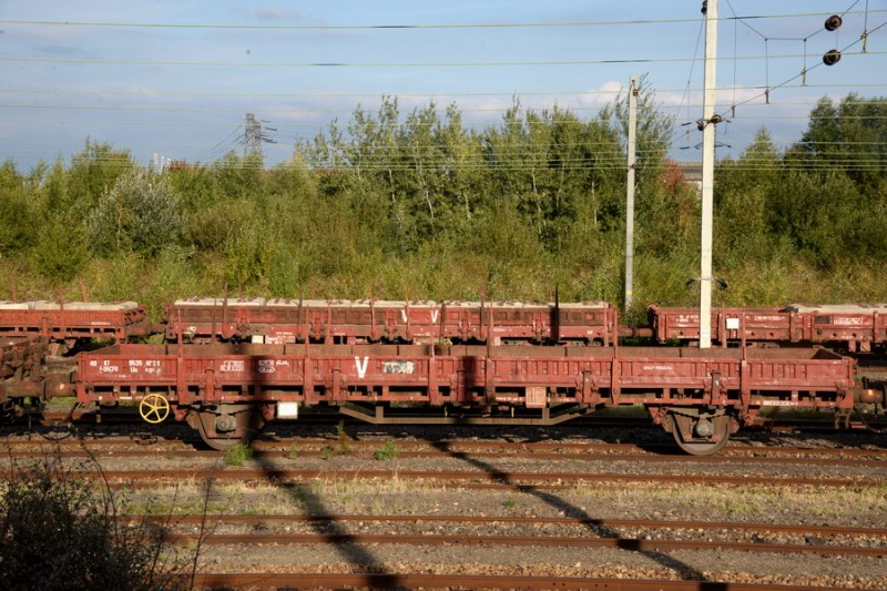 40 87 953 5 402-1 Us K39 1 F-SNCFR (2019-09-13 Douai).jpg