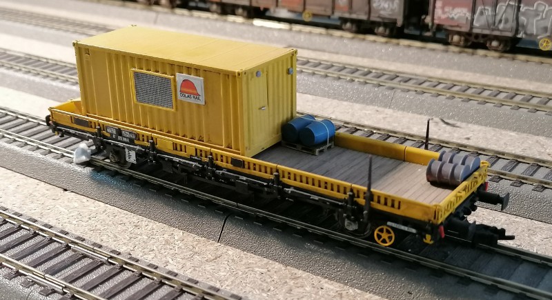 Wagon Ks COLAS Rail sur base Roco n°3 01.jpg