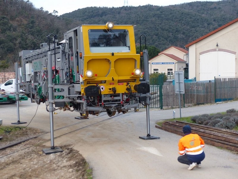 08-275 ZWL n° 385 2021 Ardeche en VM 01.jpg