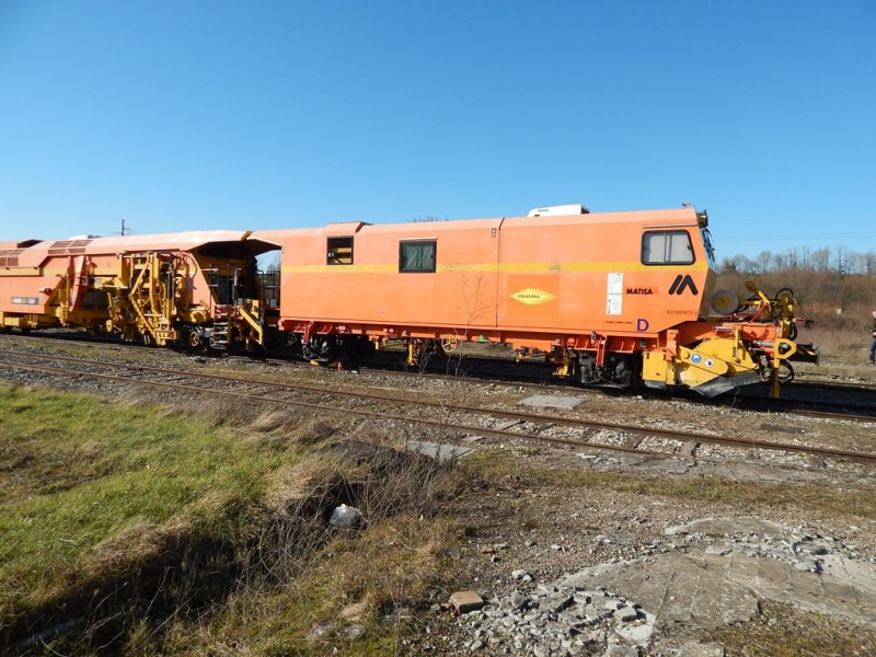 B66 UC - 99 87 9 124 548 8 - COLAS RAIL (42) (Copier).JPG