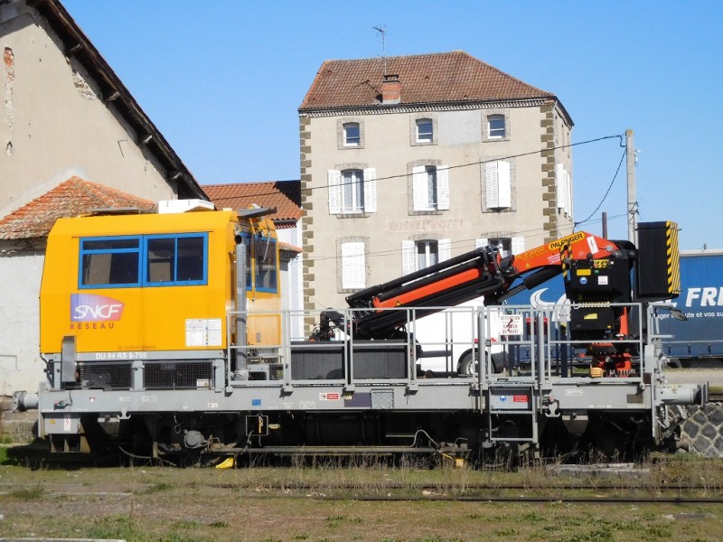 DU 84 RS - 9.759 - SNCF CF à Langeac 28-03-2021 (2).JPG