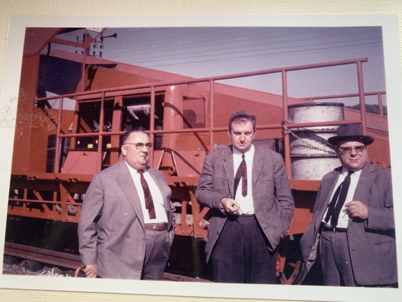 Dehé (2)-Abel Dehé au centre).jpg (628.8 Kio) Vu 28789 fois Dehé (2)-Abel Dehé au centre).jpg