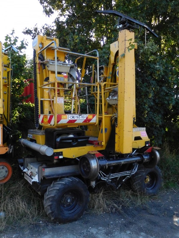 MECANOFER VCP Neo 2N - NI - Colas Rail (Ambérieu-en-Bugey 27-07-2023) (2).JPG