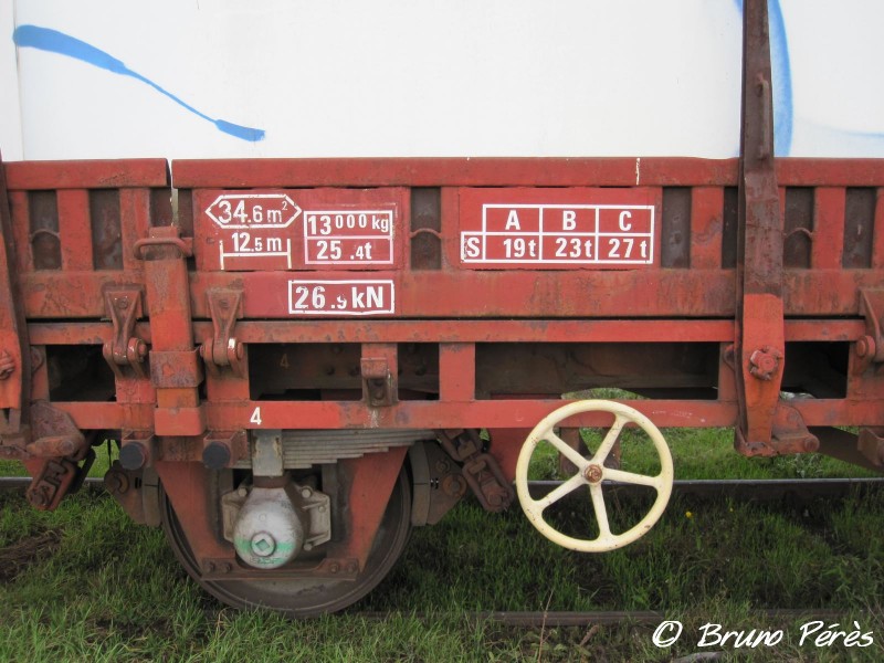 K55 - 40 87 959 4 005-0 - SNCF-TL - Bungalow (4) (light).JPG