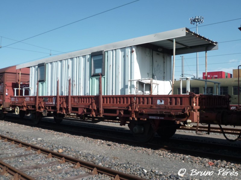 K55 - 40 87 959 4 934-1 - SNCF-TL - Bungalow (1) (light).jpg