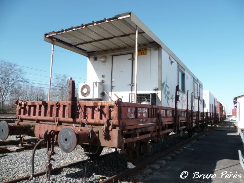 K55 - 40 87 959 4 451-6 - SNCF-TL - Bungalow (2) (light).jpg