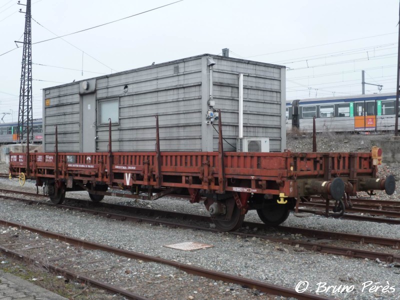 K55 - 40 87 959 4 500-0 - SNCF-TL - Bungalow (1) (light).jpg