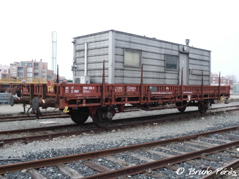 K55 - 40 87 959 4 500-0 - SNCF-TL - Bungalow (5) (light).jpg