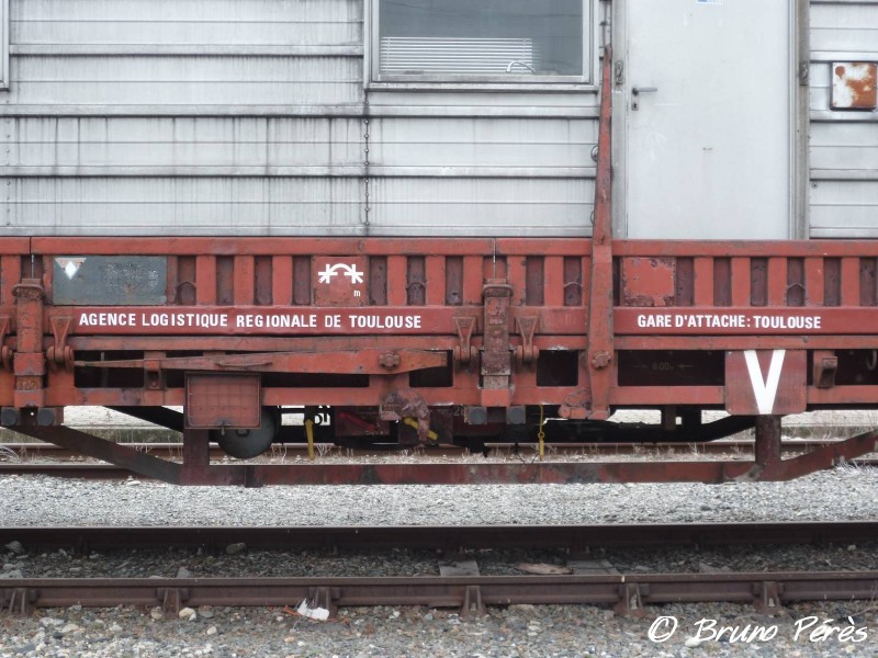 K55 - 40 87 959 4 500-0 - SNCF-TL - Bungalow (6) (light).jpg