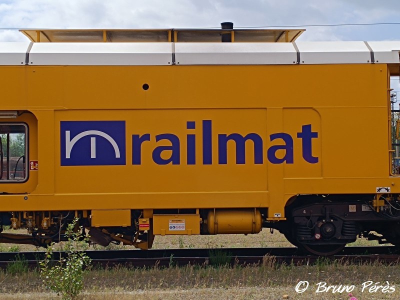 108 475 S - 99 87 9 124 513-2 - Railmat (3) (light).jpg