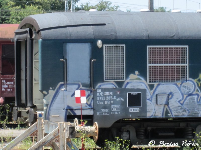 DEV - 80 87 979 3 285-8 Uas H 55 0 - SNCF RESEAU (12) (light).JPG
