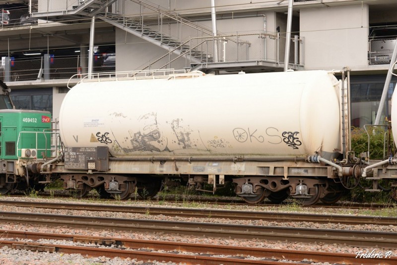 80 87 978 1 084-9 Uas Z21-6 Bordeaux01 250925.JPG