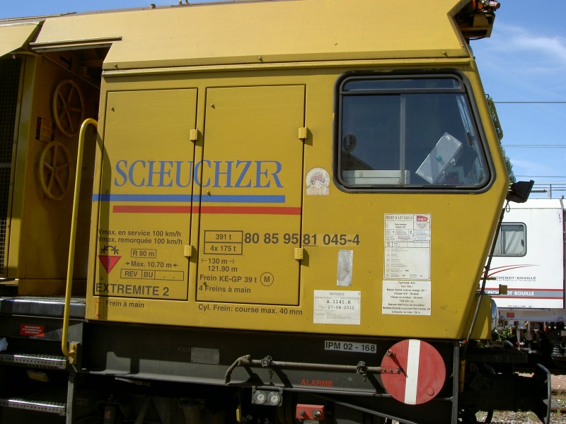 Train Meuleur GRIZZLY - 102  (3).JPG
