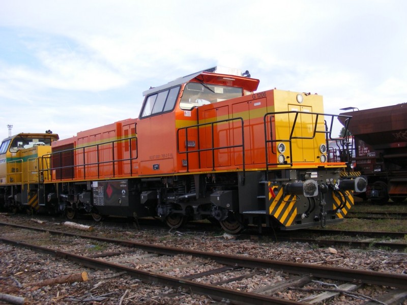 G1206 - 92 87 0 001 765 2 - COLAS RAIL (1) (Copier).JPG