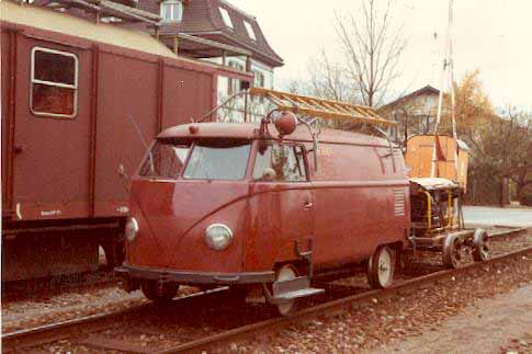 CFF Draisine Wolkswagen Combi.jpg