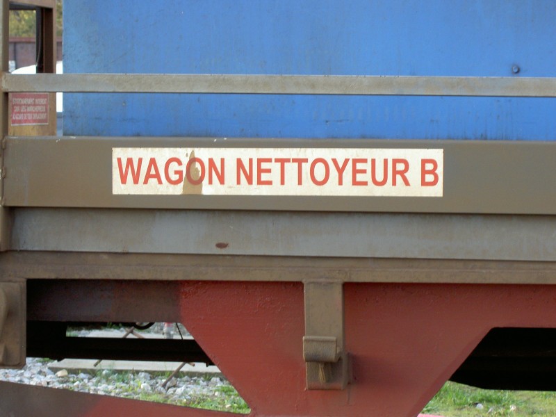 Wagon Nettoyeur PRG.JPG