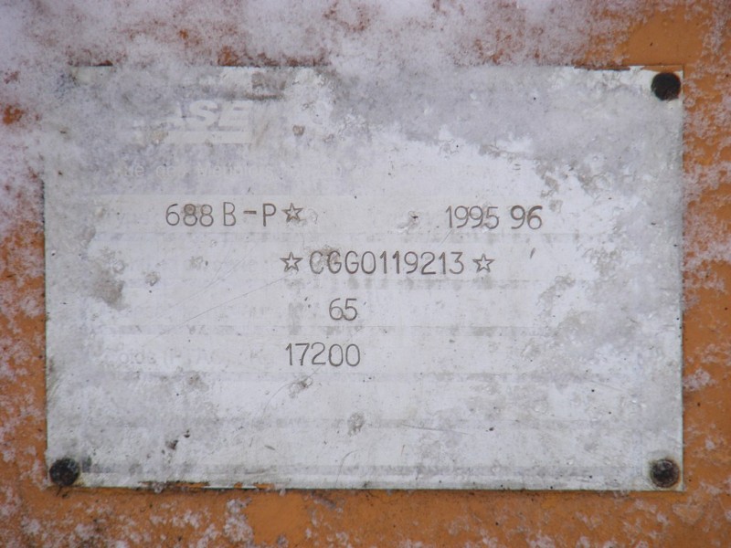 CASE 688 B - CGG0119213 - TSO (2) (Copier).JPG