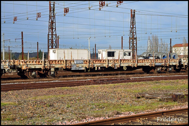 80 87 979 5 452-2 Uas R62-6 Coutras01 241212-border.jpg