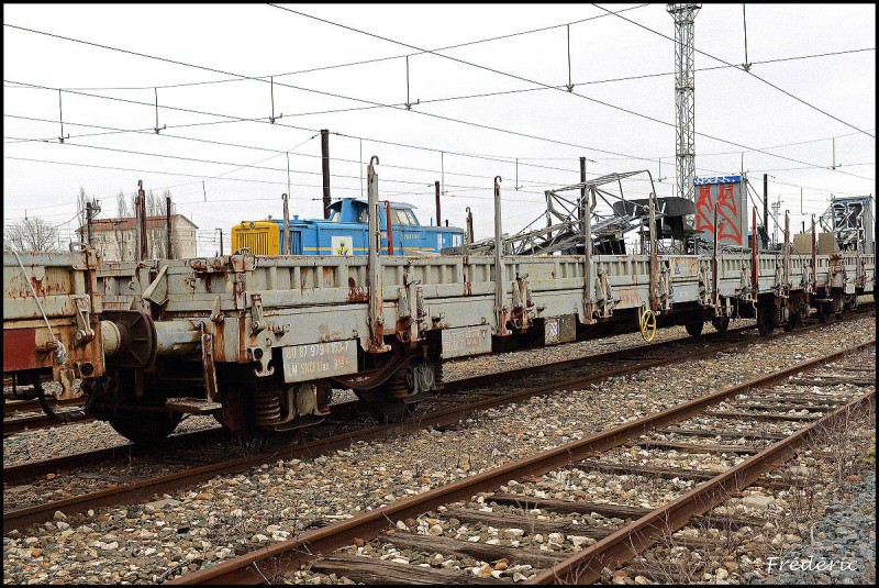 80 87 979 4 153-7 Uas R54-6 Coutras01 050113.jpg