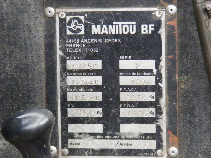 MANITOU MT425CP.JPG