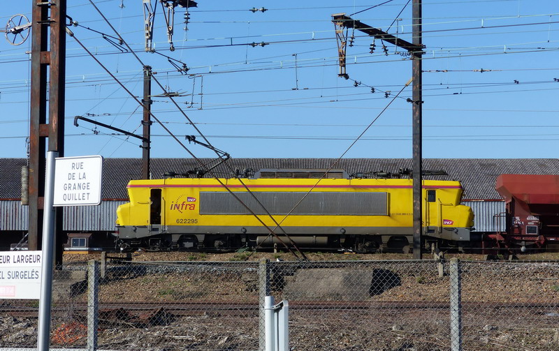 22295 (2014-03-06 St Pierre des Corps).jpg