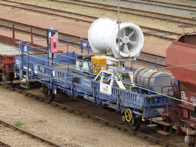 40 87 954 7 301-1 Us L86 1 SNCF-RO (2014-04-04 St Pierre) (5).jpg