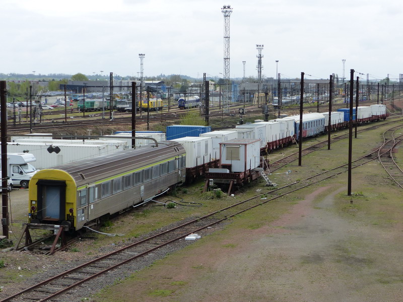 TEE Inox PBA - N°H 1066 (2014-04-04 St Pierre des Corps) (2).jpg