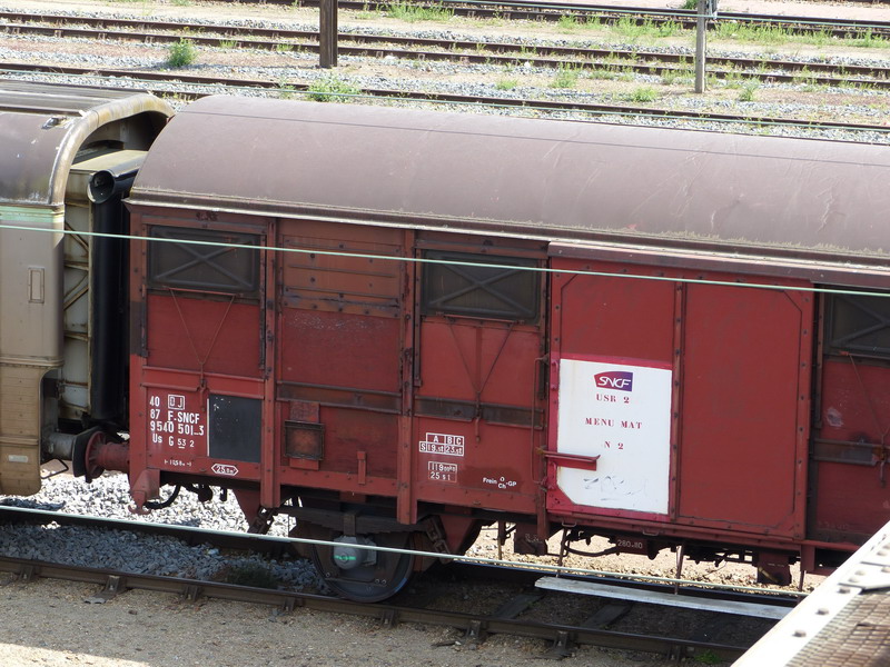 40 87 954 0 501-3 Us G53 2 F SNCF-DJ (2014-04-18 St Pierre des Corps) (1).jpg