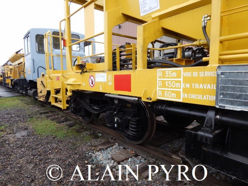 WAGON TREMIE - 99 87 9 352 584 6 - TSO (14) (Copier).JPG