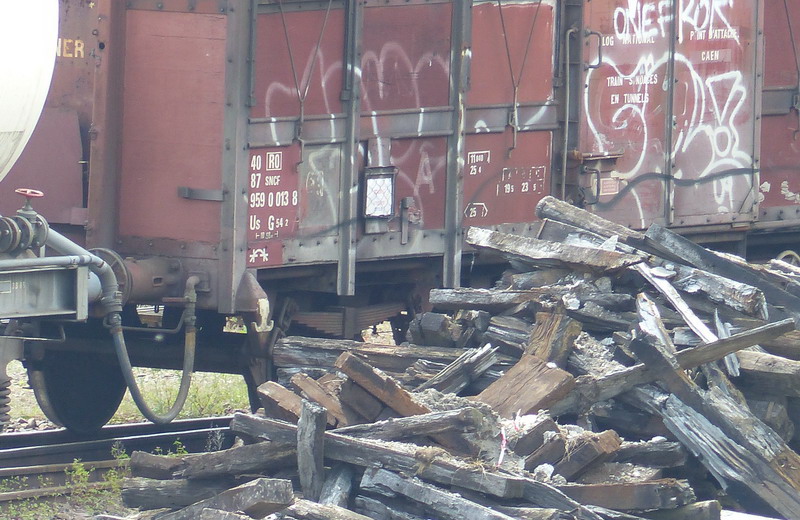 40 87 959 0 013-8 Us G54 2 SNCF-RO (2014-05-03 dépôt de St Pierre des Corps) (2).jpg