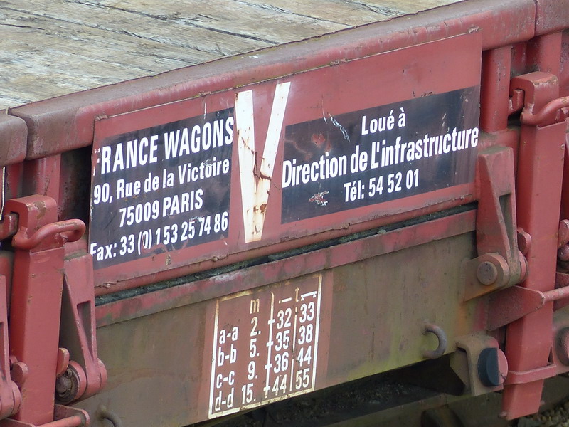 80 87 978 1 785-1 Uas R37 6 F-FW (2014-05-14 St Pierre des Corps) (3).jpg