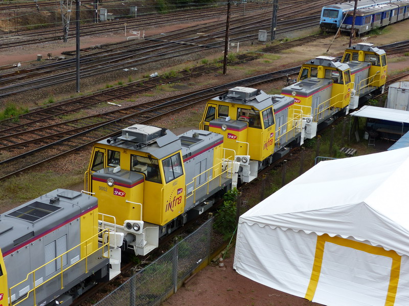 Y 9002 (2014-05-25 dépôt de St Pierre des Corps) (7).jpg