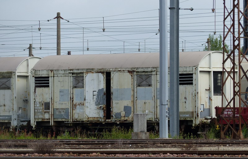 40 87 959 2 857-6 Us G90 6 SNCF-PRG (2014-05-25 St Pierre des Corps) (2).jpg