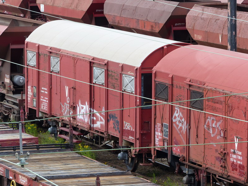 40 87 959 3 011-9 Us G90 6 SNCF-CF (2014-06-02 St Pierre des Corps) (1).jpg