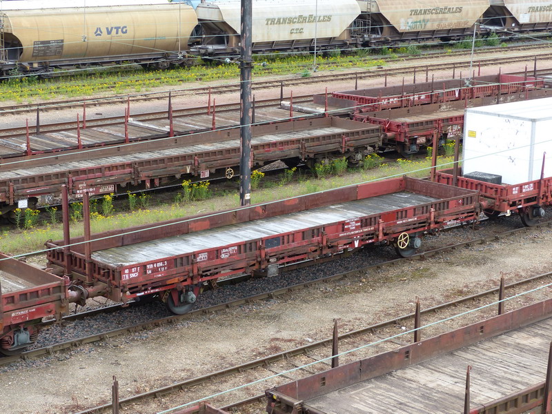 40 87 959 4 056-3 Us K55 2 F SNCF-TR (2014-06-10 St Pierre des Corps) (1).jpg