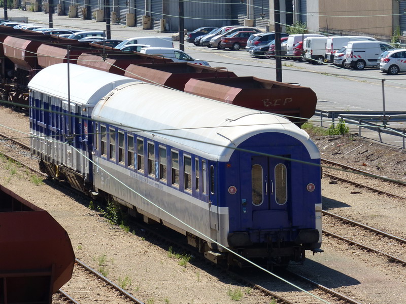 80 87 979 1 533-3 Uass H 52 0 SNCF-RN (2014-06-13 St Pierre des Corps) (4).jpg