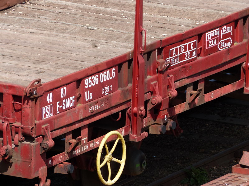 40 87 953 6 060-6 Us K39 1 F SNCF-PSL (2014-05-05 St Pierre des Corps) (2).jpg